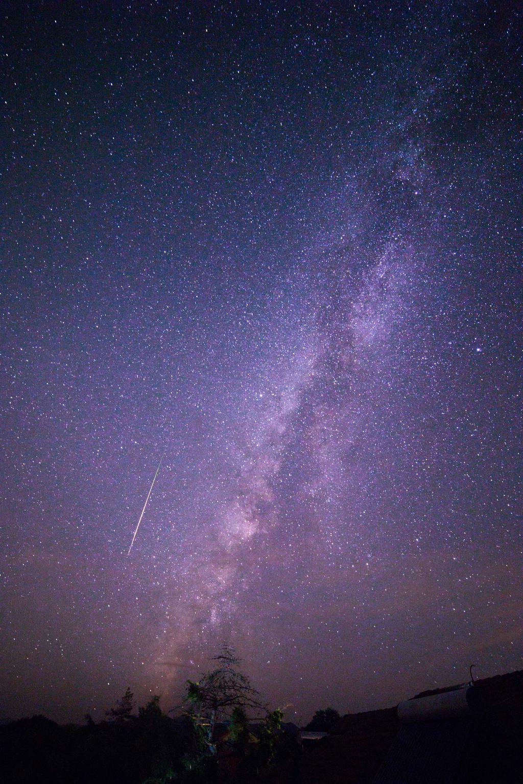最美流星雨奇景七夕图片