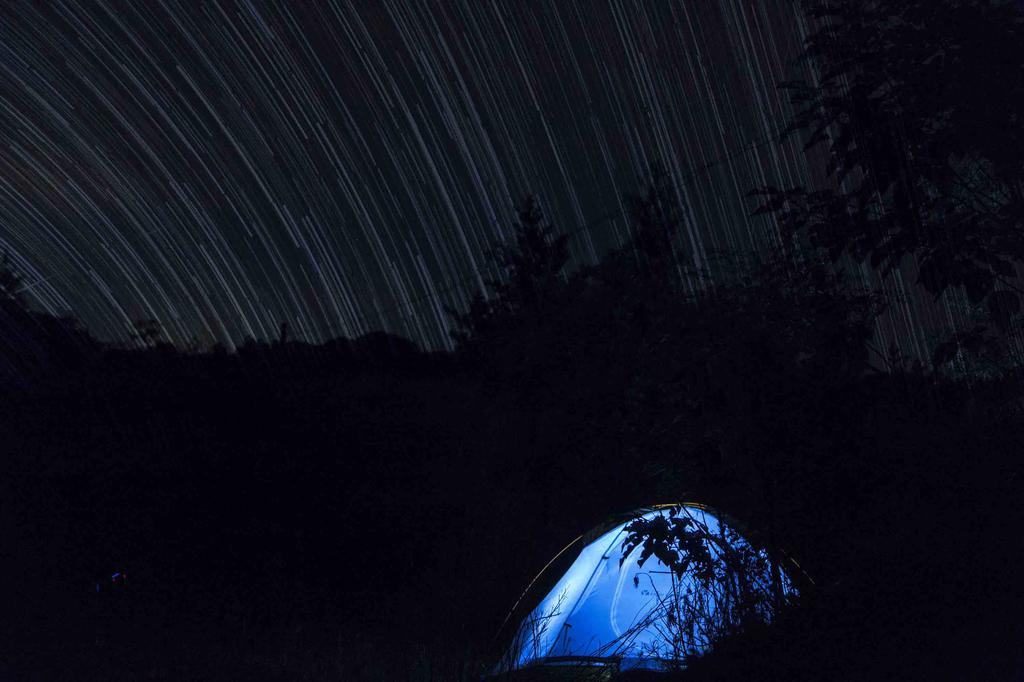 浪漫七夕夜流星雨图片