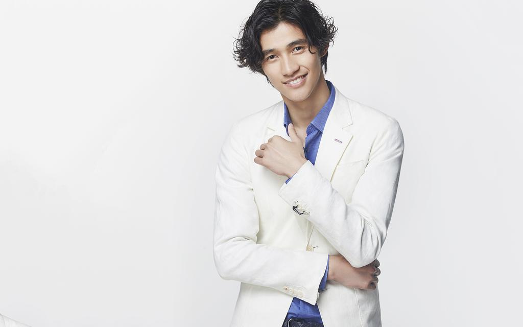 帅哥男模李子峰桌面壁纸