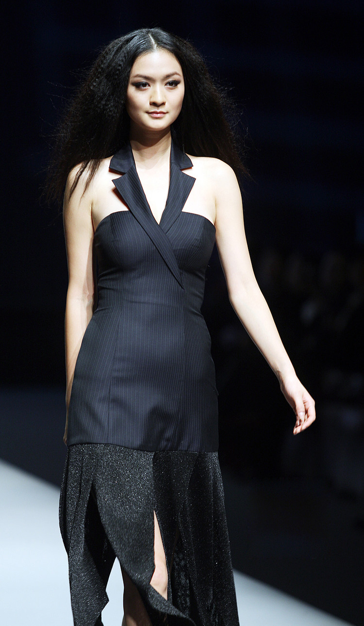 中国时装抢眼模特李超图片