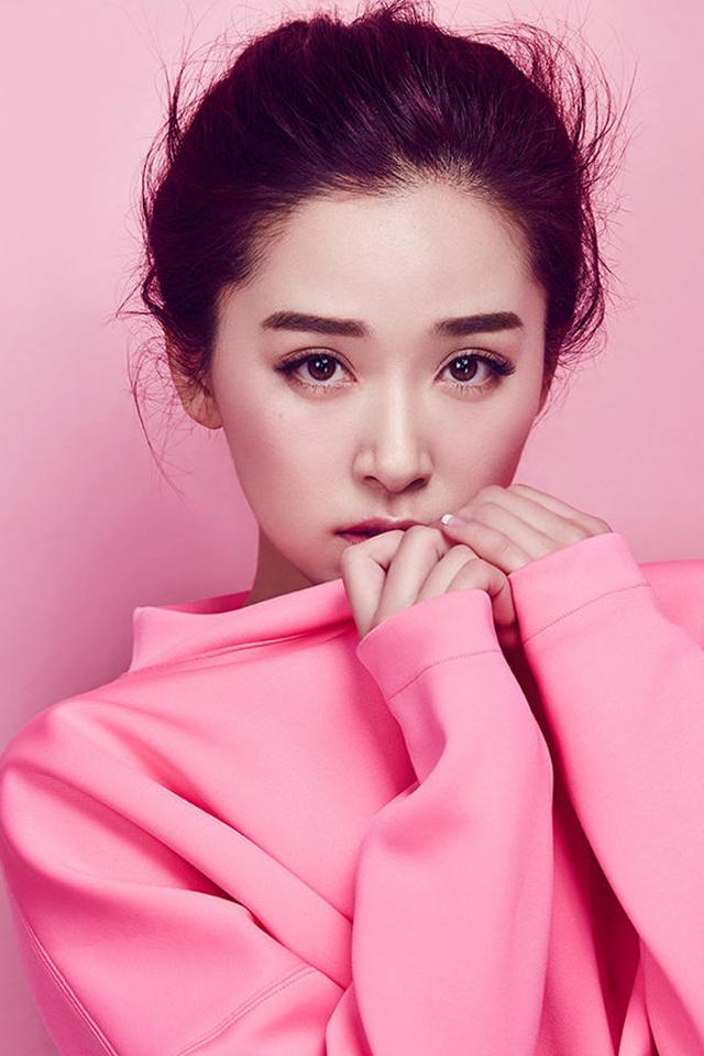 阚清子夏日粉红写真手机壁纸