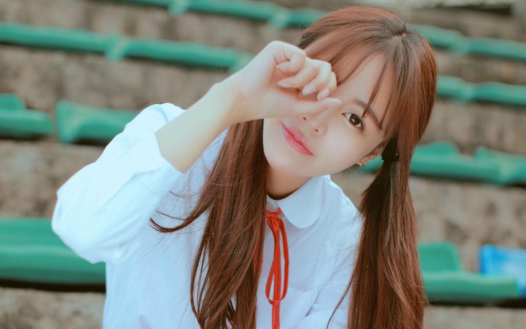 清纯美女校园回忆唯美写真壁纸