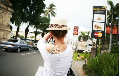 伤感女生意境图片