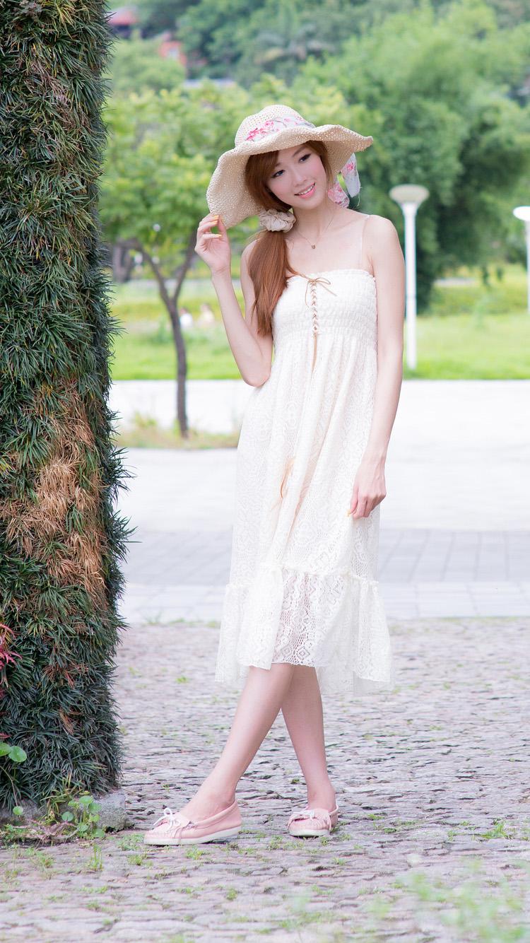 清丽女神夏日写真手机壁纸