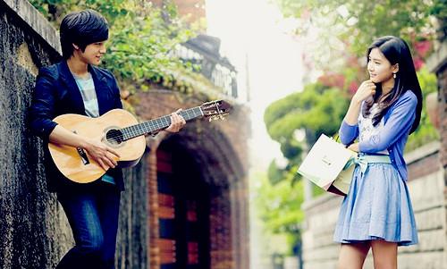 平凡幸福甜蜜情侣图片