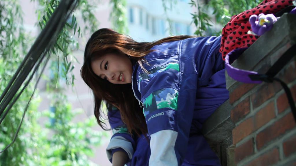 清纯美女赵奕欢