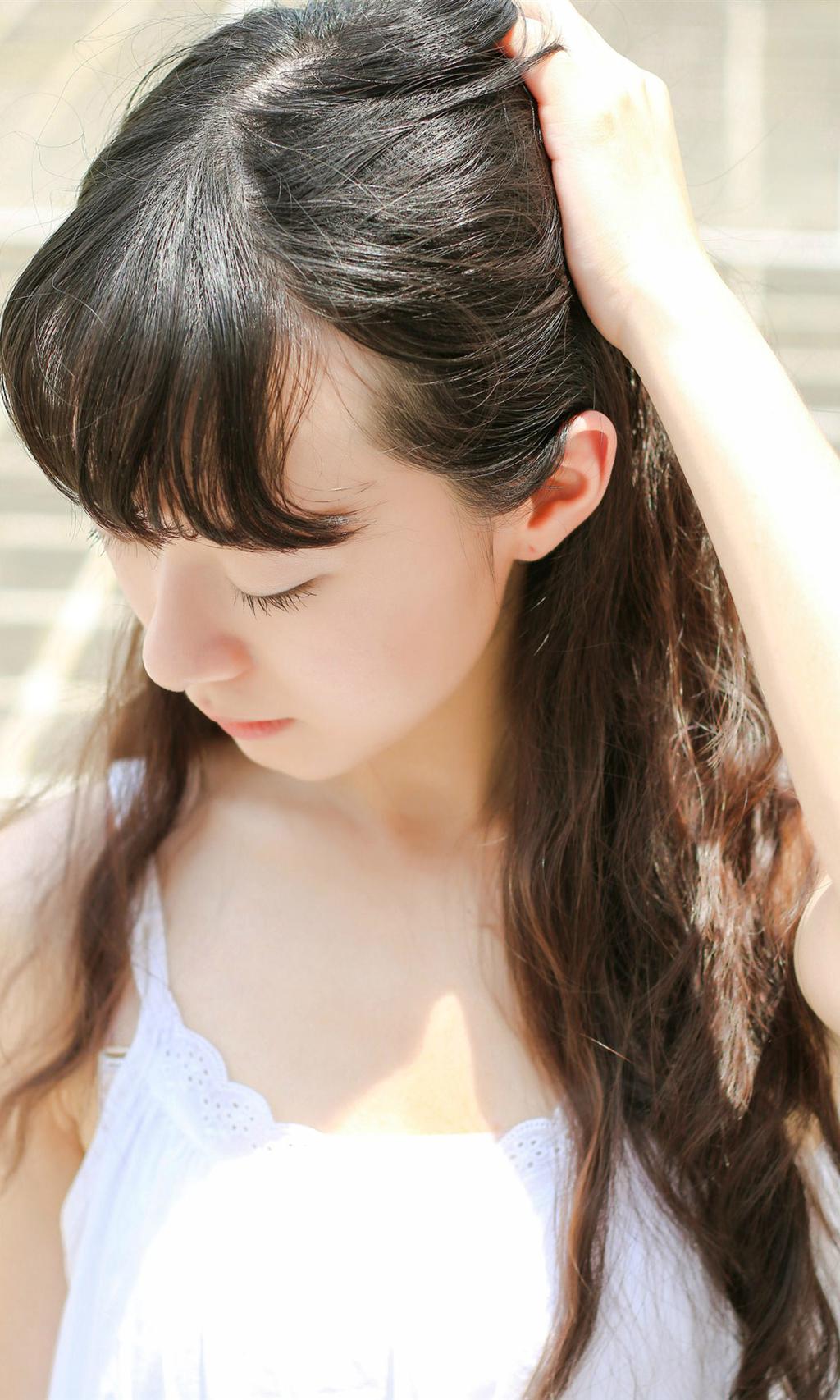 双马尾小清新美女