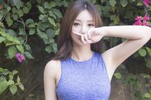 柳岩户外健身照