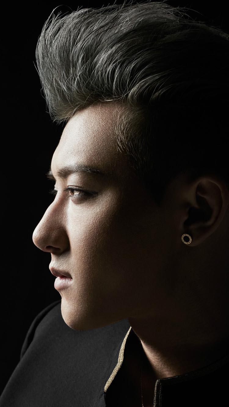 黄子韬帅气写真