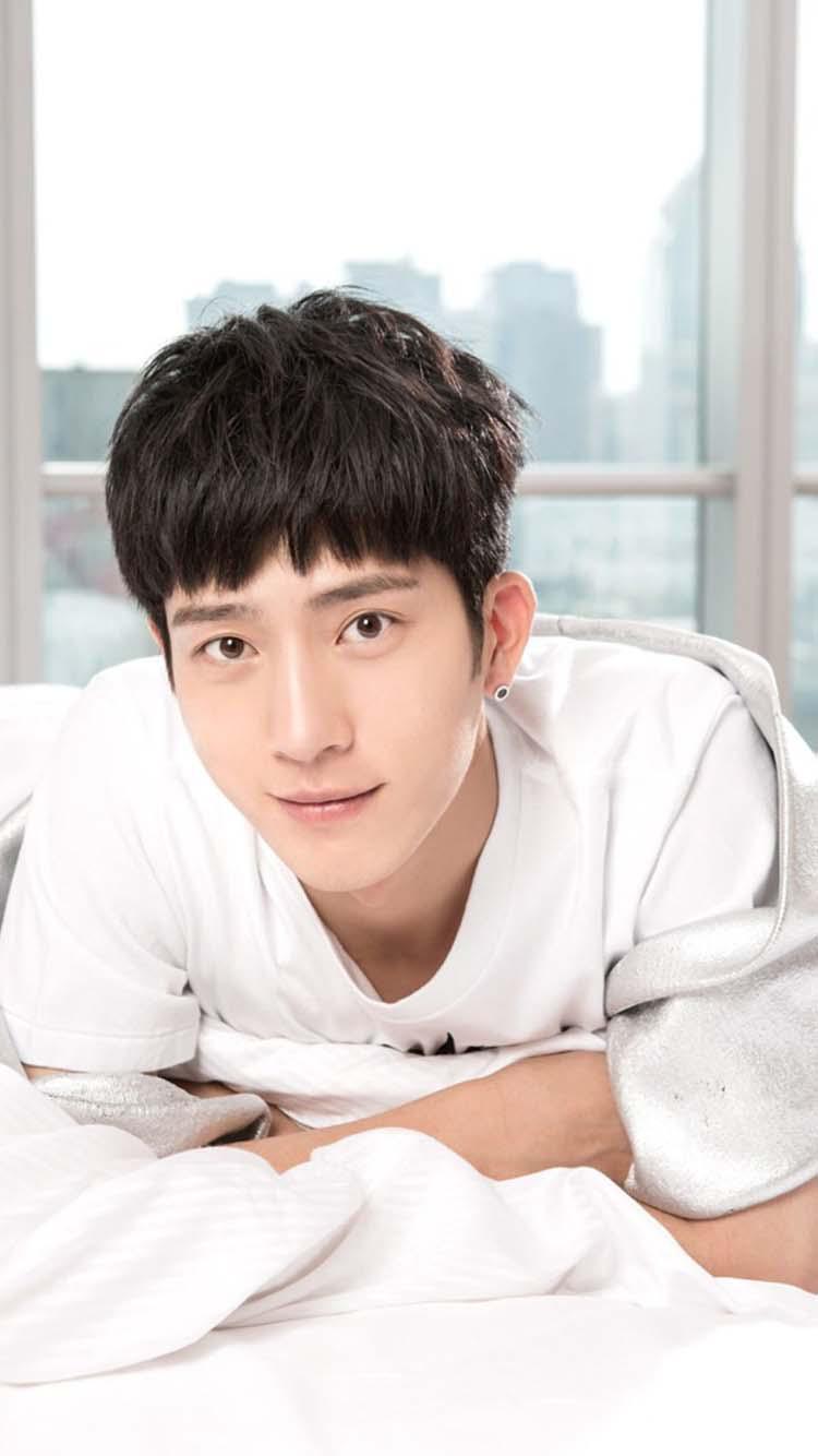 井柏然可爱写真