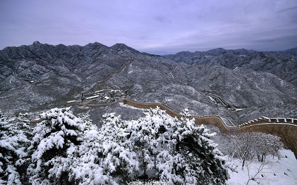 八达岭长城雪景
