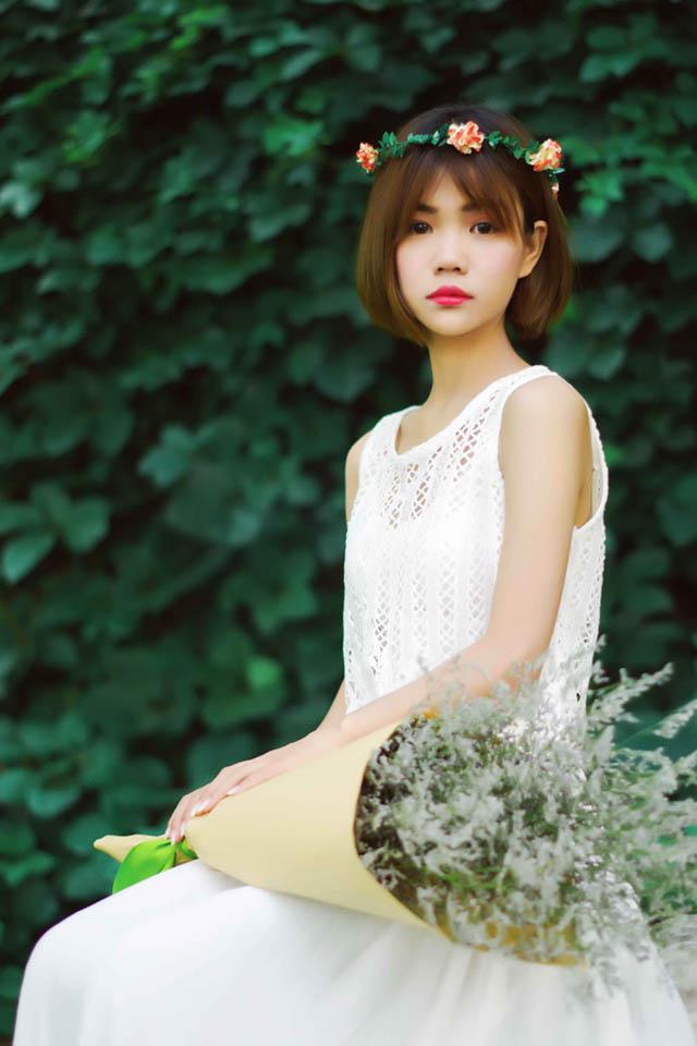 大眼美女户外写真