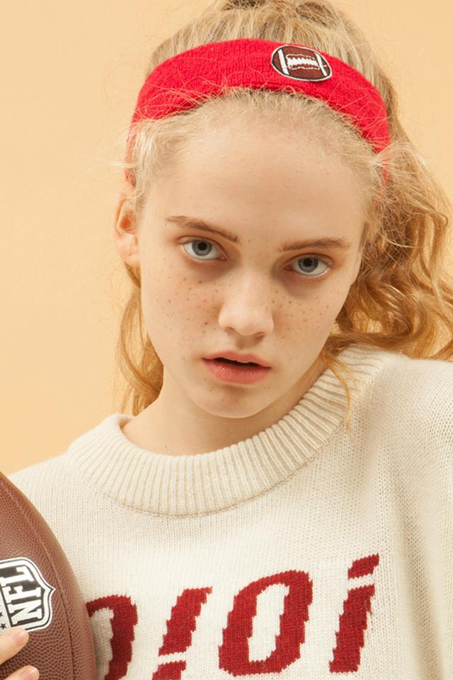 运动风雀斑少女