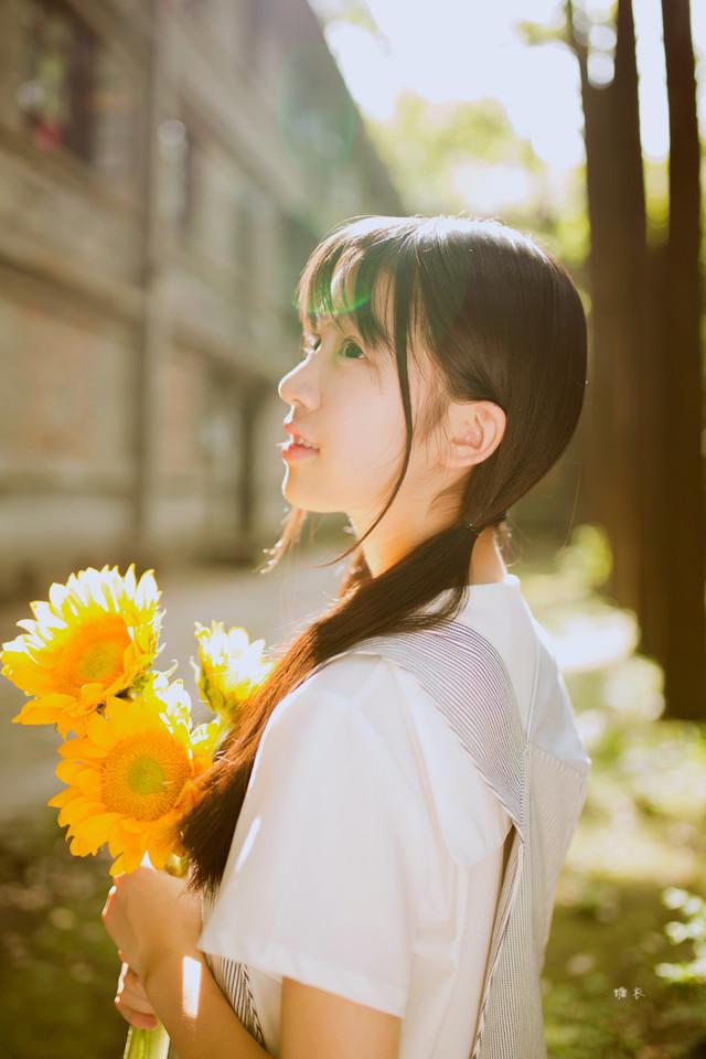 青春美女唯美写真