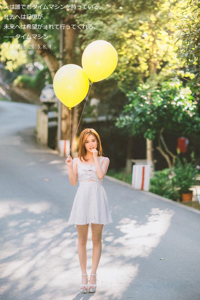 女生街头唯美写真