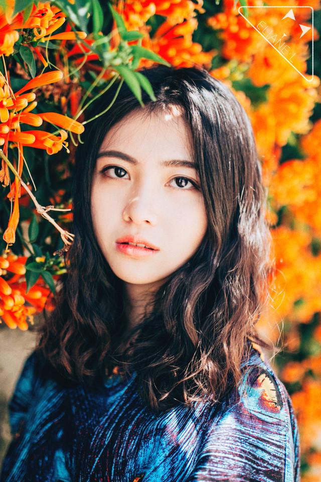 文艺美女自然写真