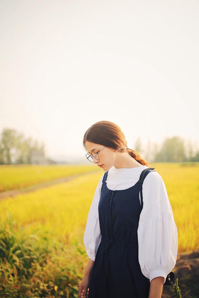 文艺美女秋日写真