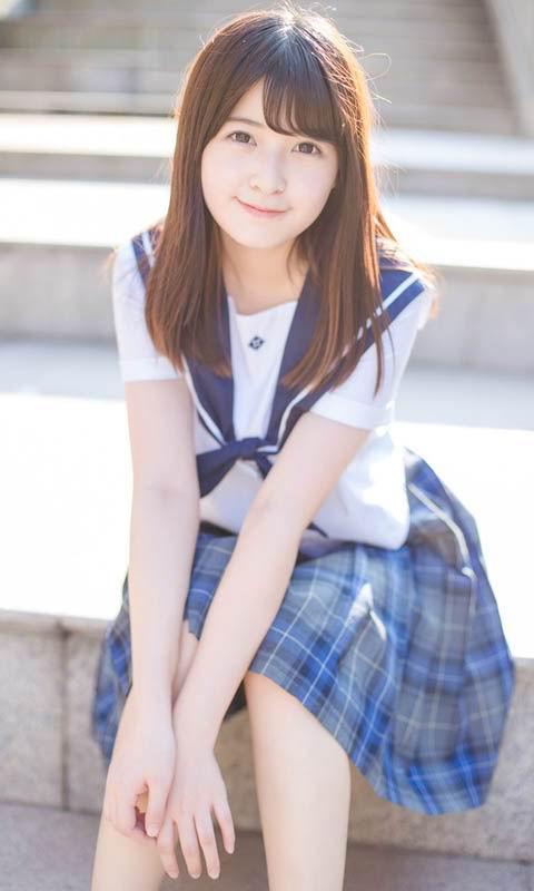 治愈系水手服少女