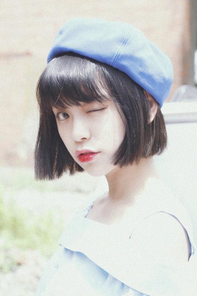 lomo短发美女意境写真