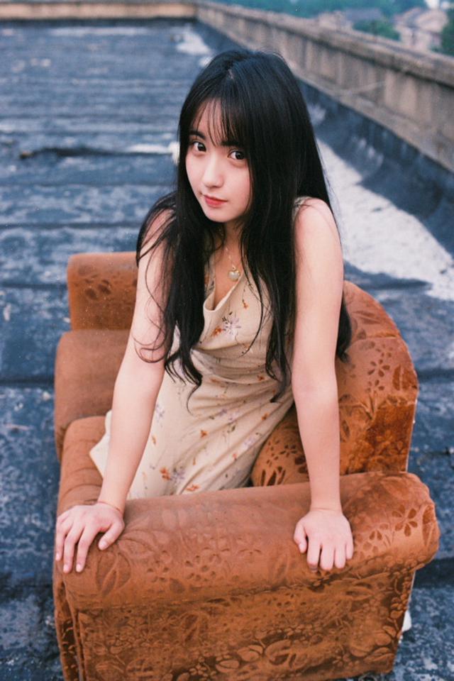文艺长发少女森系写真