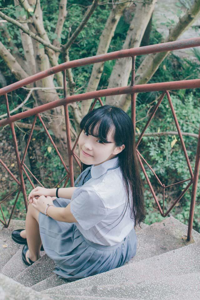 清纯美女唯美校园写真