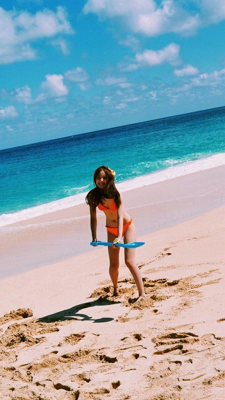 佐佐木希青春沙滩写真