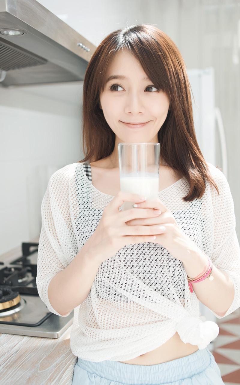 氧气美女家居生活照