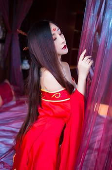 邹晶晶cos花千骨妖神-3