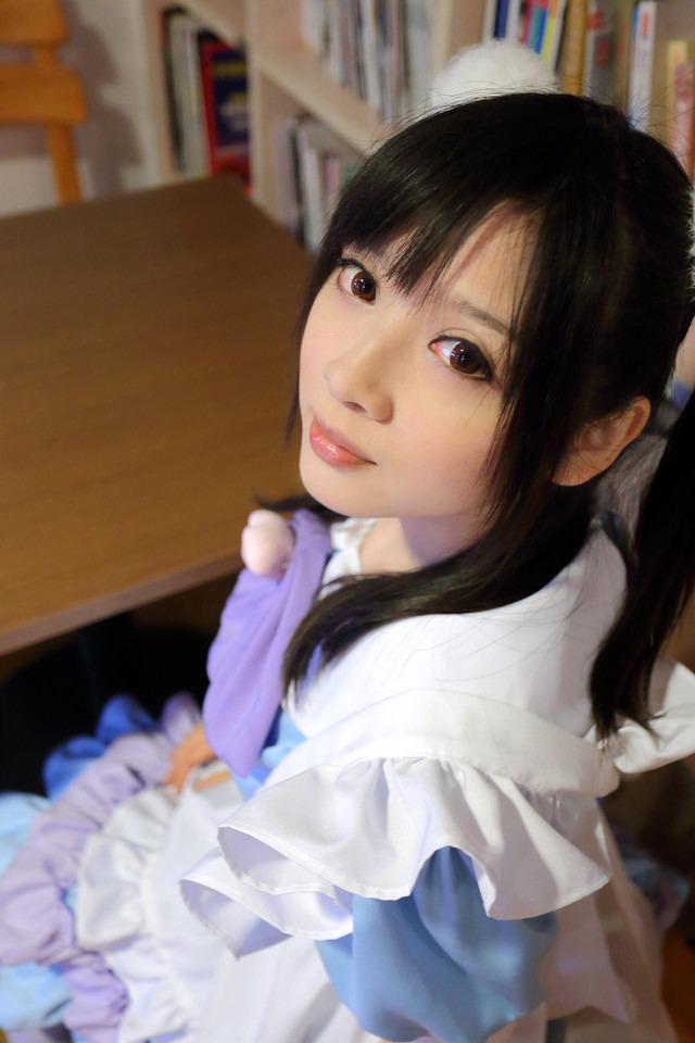 清纯可爱Cosplay女仆