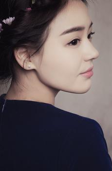 马思纯个人写真-0