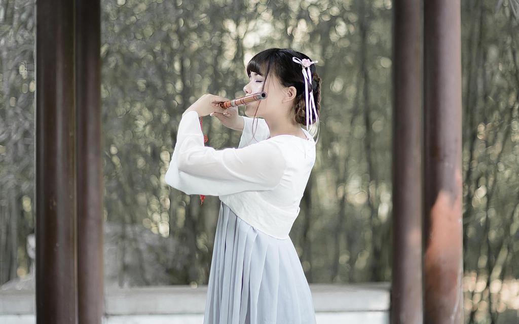 可爱汉服小美女