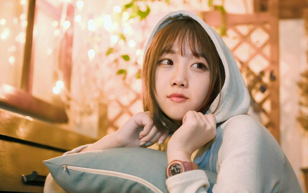 暖色日系美女写真