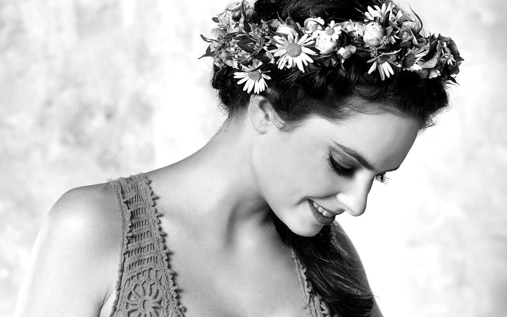 欧美美女黑白复古风