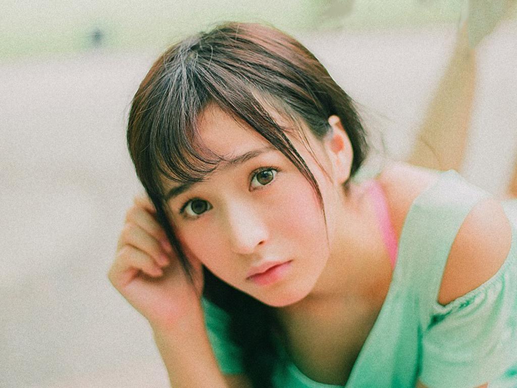 俏皮美少女张楚Aimee