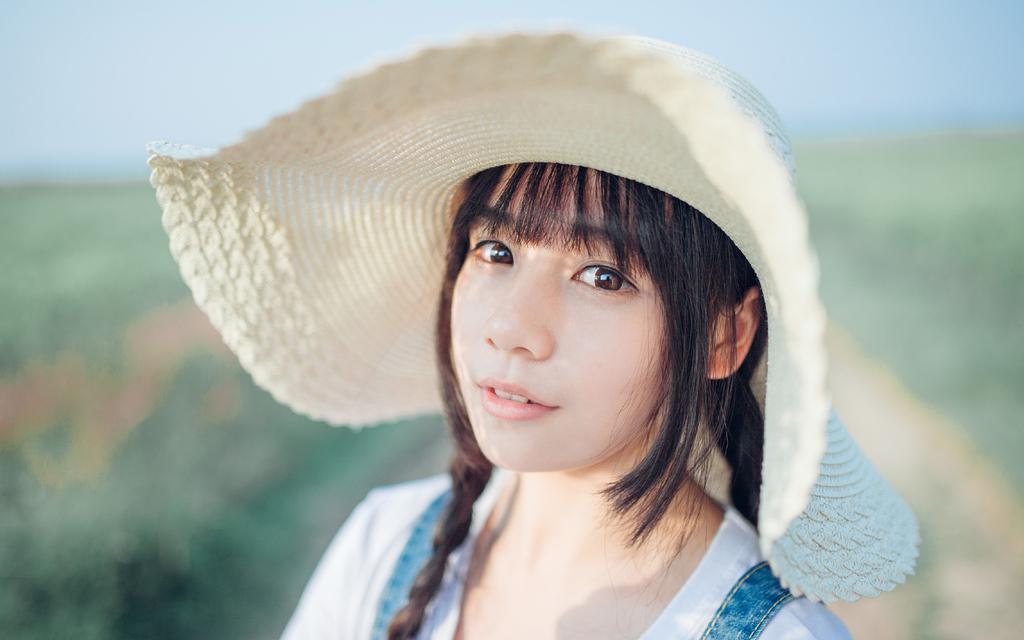 青春活力少女夏末