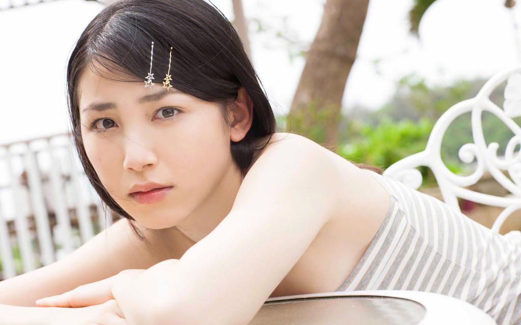 日本美女吉川友写真