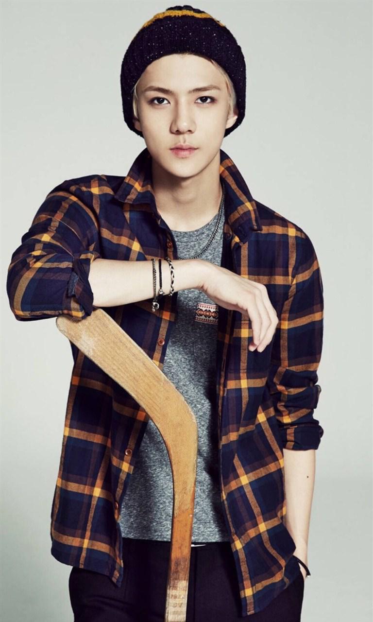 ​男神吴世勋时尚写真