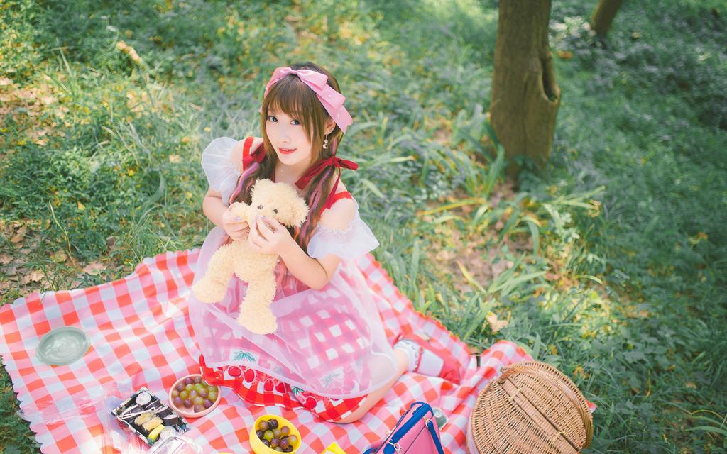 日系美少女户外写真