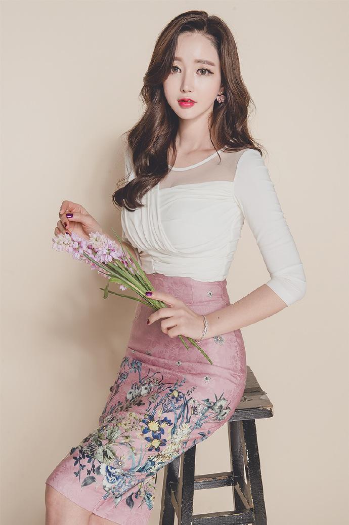 李妍静白领制服