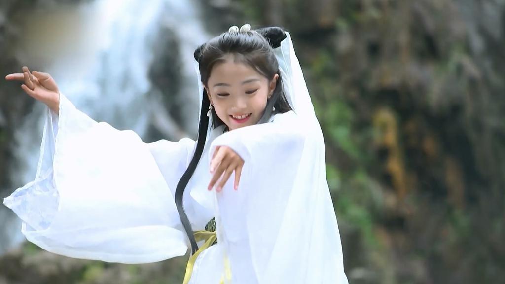 小戏骨《白蛇传》