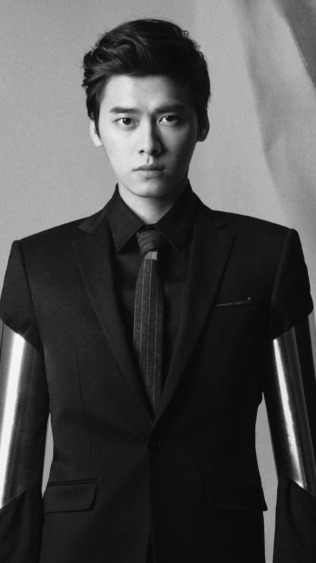 魅力型男李易峰