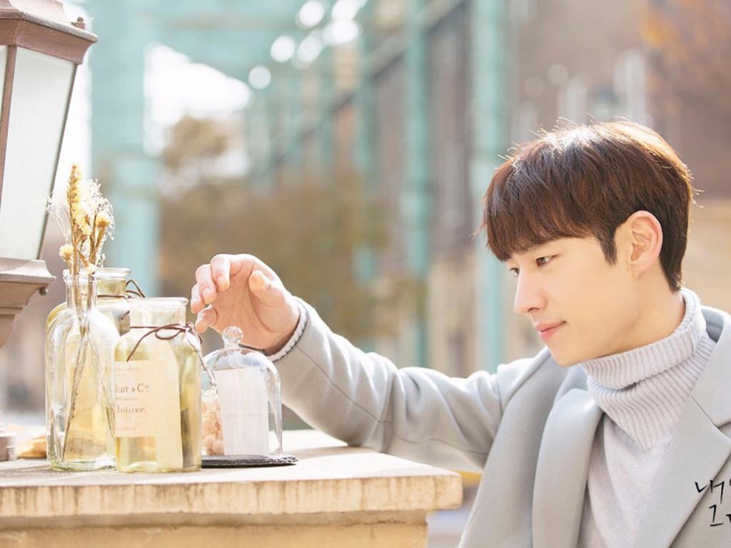 奇幻爱情《明天和你》