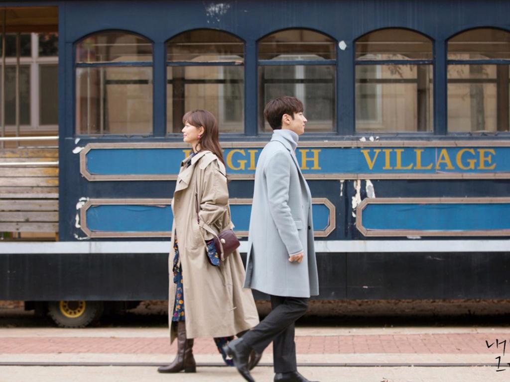 奇幻爱情《明天和你》