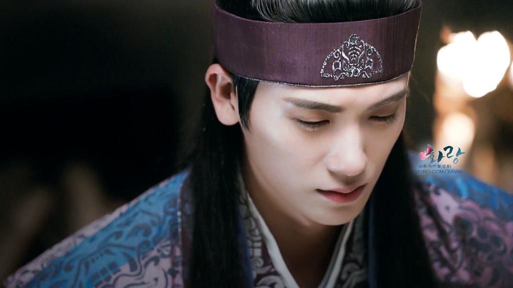 《花郎》朴炯植古装剧照