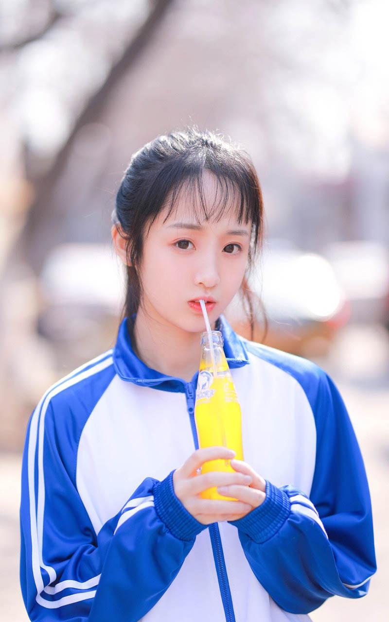 清纯校服学生妹