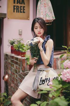 气质韩国美女街拍写真-4