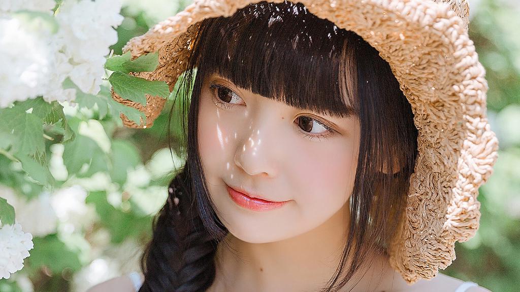 少女夏日白裙唯美写真