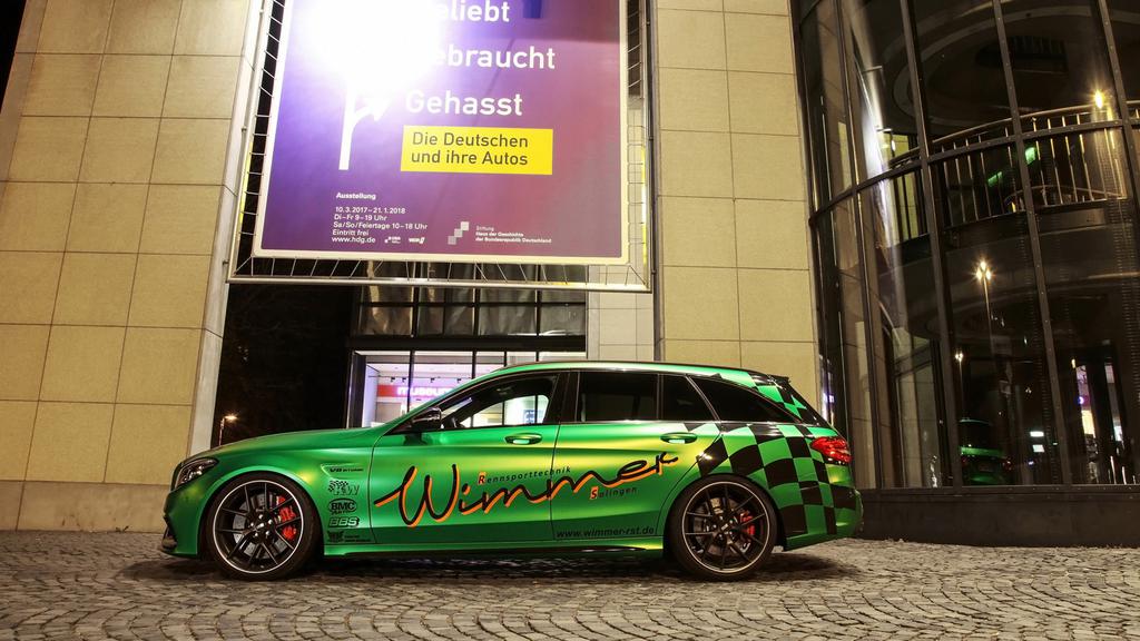 2017奔驰改装跑车图