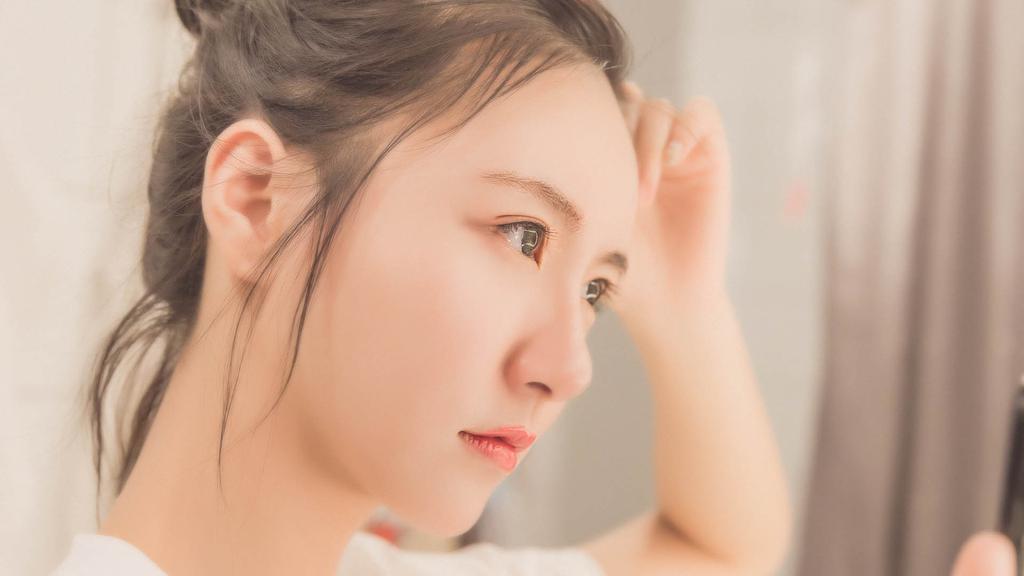 清纯少女浴室唯美写真