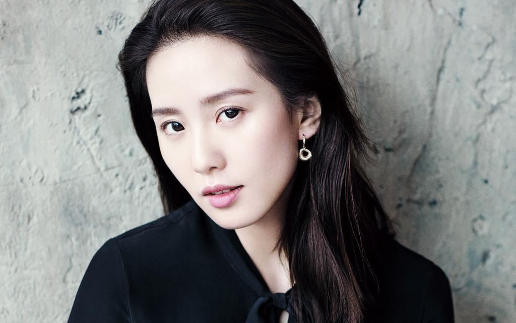 刘诗诗魅力迷人写真